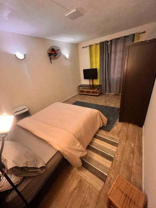 Apartment With Private Rooftop 450 M From The Beach Flic en Flac Exterior photo